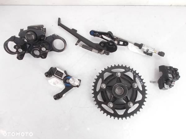 ZABIERAK ZĘBATKA BMW S 1000RR M1000RR SET STOPKA - 1