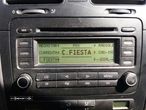 SISTEMA DE ÁUDIO RÁDIO CD VW GOLF V - 1