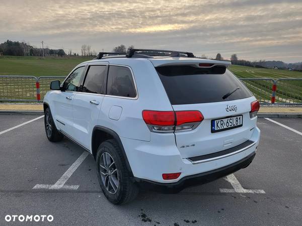 Jeep Grand Cherokee - 5