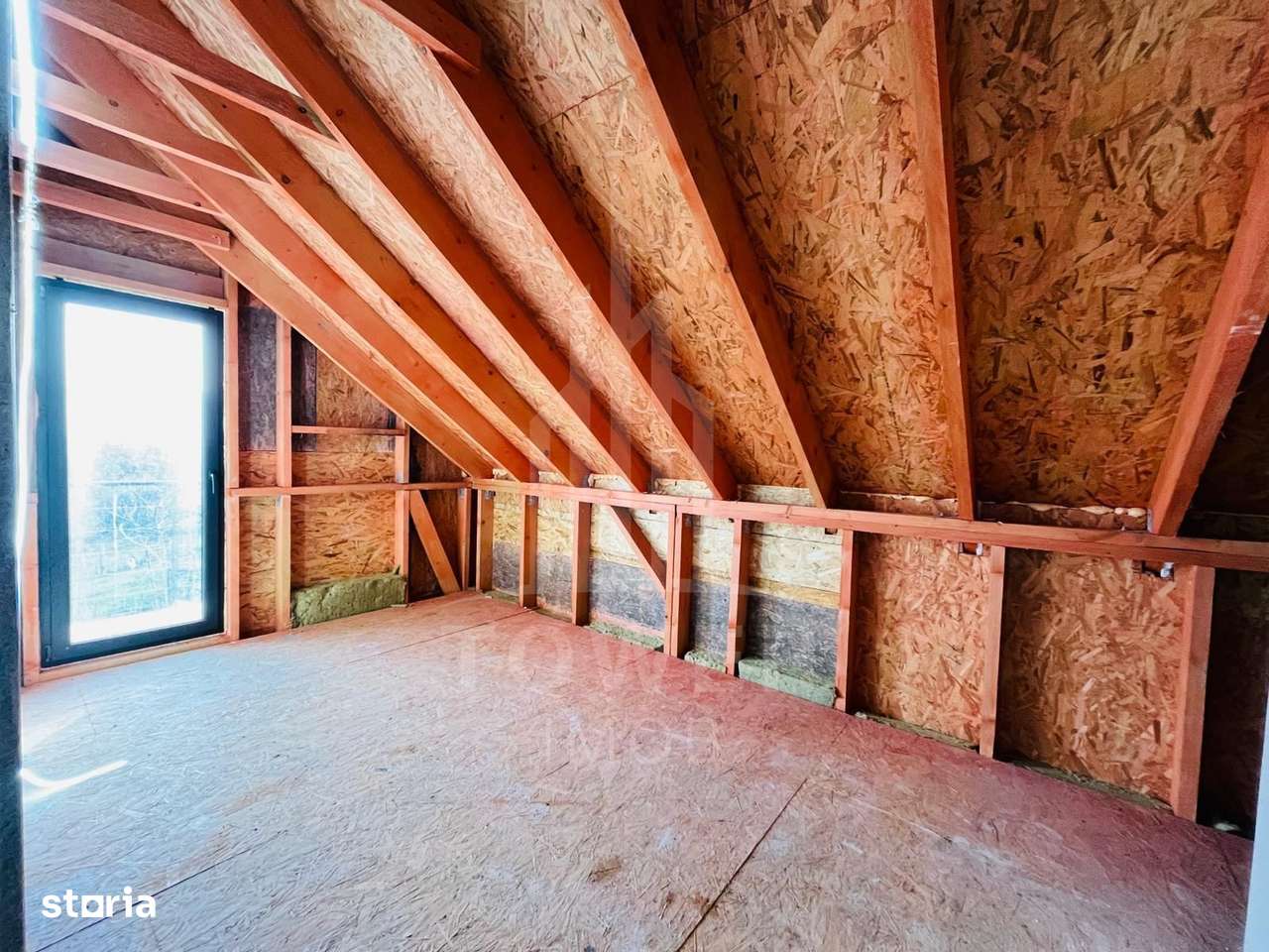 Cabana moderna cu view superb-10