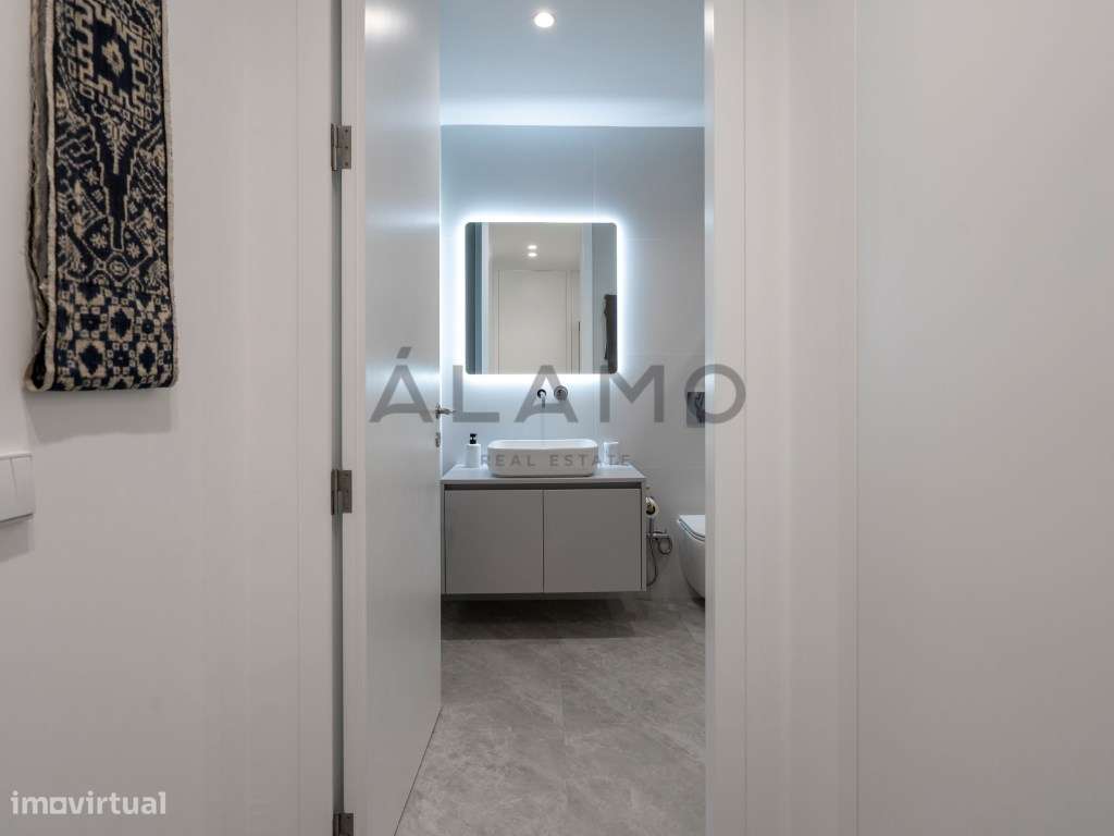 Apartamento T1 em empreendimento de luxo na Marina de Olhão-14