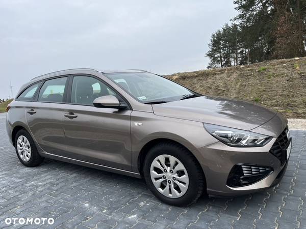 Hyundai I30 1.6 D Classic + - 7