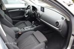 Audi A3 2.0 TDI Attraction S tronic - 18