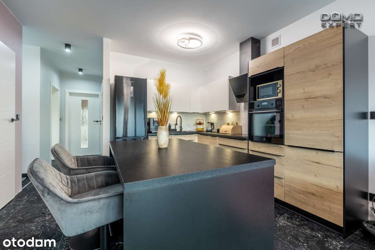 4 pok ogród i 2 szerokimi miejscami parkingowymi-10