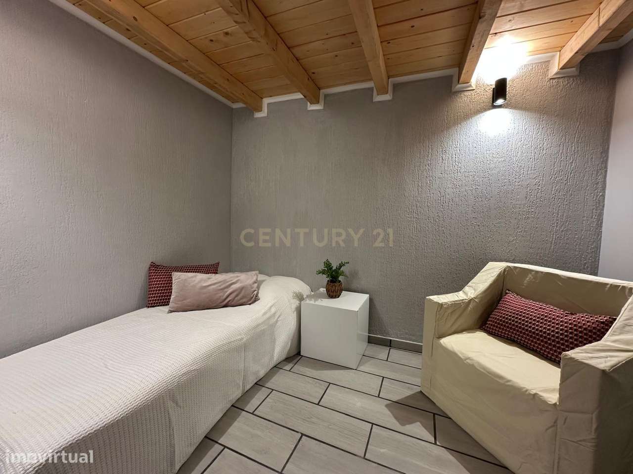 Moradia T2 remodelada com logradouro em Gafete - Crato- Portalegre - Grande imagem: 4/20