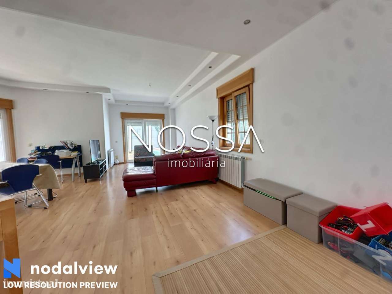 Moradia V4 com Piscina | Vale Rosal – Ch. Caparica - Grande imagem: 4/51