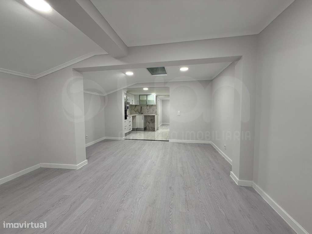 Moradia V3 Benavente - Grande imagem: 2/16