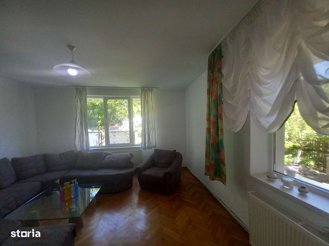 De vânzare pe str. Valea Roșie o casa superba !-9