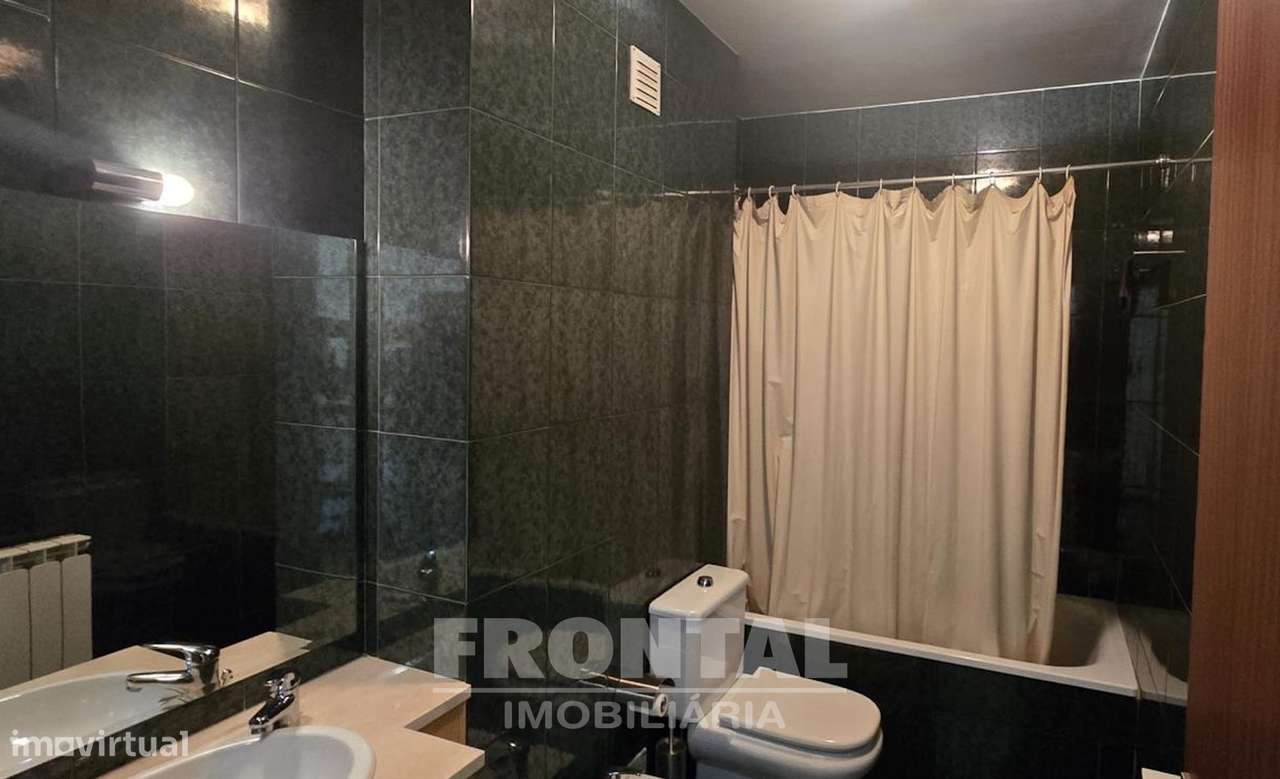 T3 Duplex em Condomínio Fechado com Piscina | Lavra, Matosinhos-24