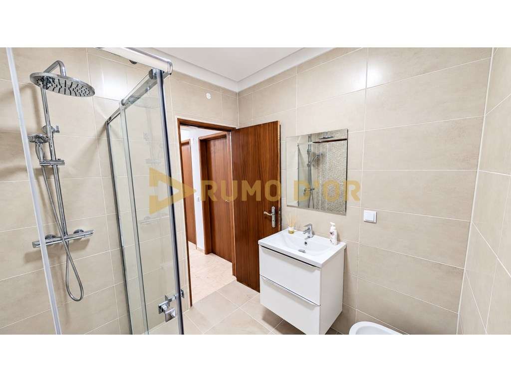 T2 em Arruda dos Vinhos , Espaço, Luz Natural e Conforto, com tudo ...-4