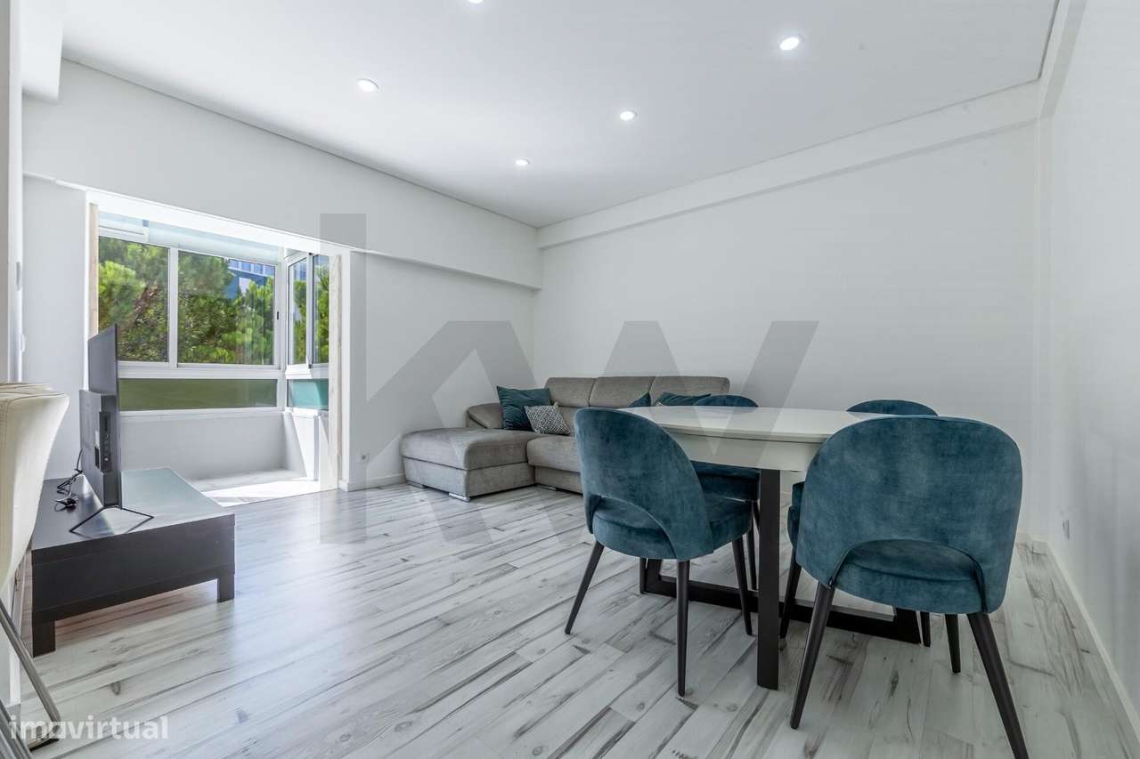 T2 Remodelado em Paço Arcos com Vista Mar - Grande imagem: 5/24