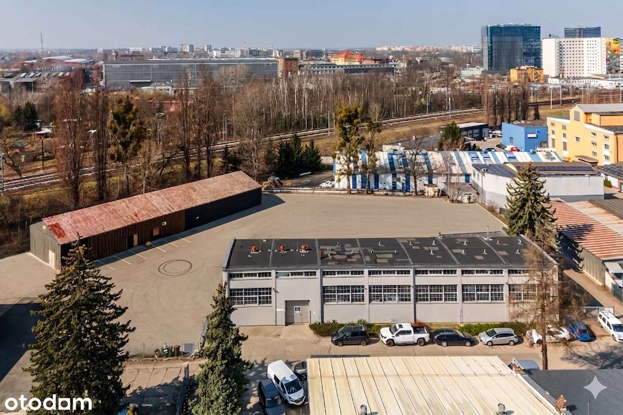 Budynek biurowo-magazynowy 625 m2 z dużą działką 3298 m2 w Centrum-3