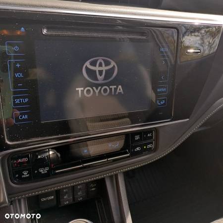 Toyota Auris 1.2 T Freestyle - 10