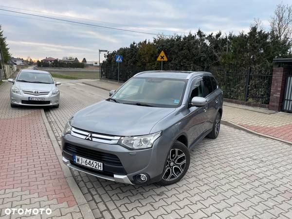 Mitsubishi Outlander 2.2 DID Intense + - 20