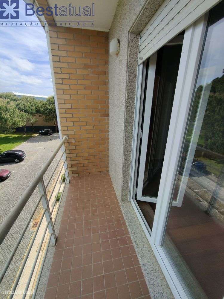 T2 Mobilado/Equipado-Cond. Fechado C/Piscina -Ofir-37