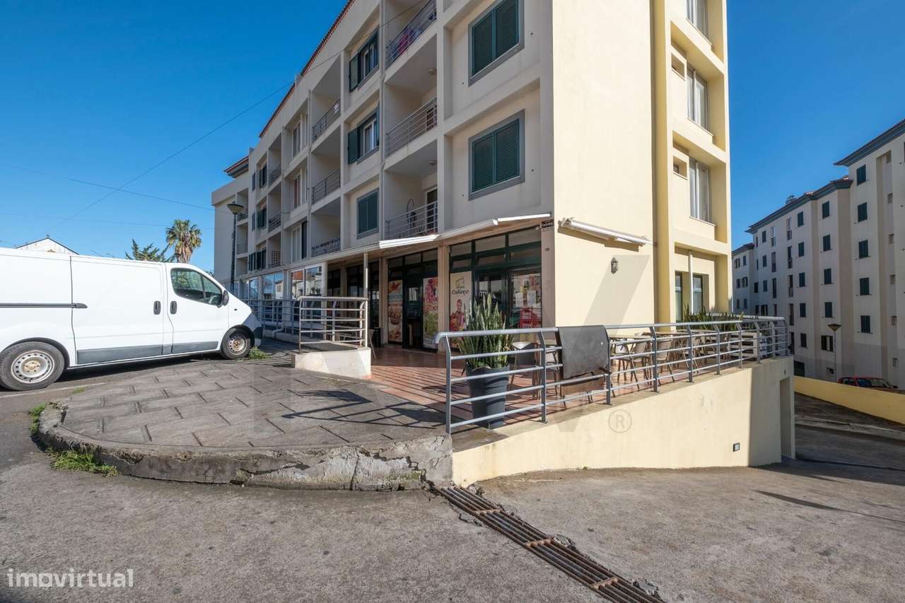 Trespasse na Mãe de Deus com 2 negócios! - Grande imagem: 5/35