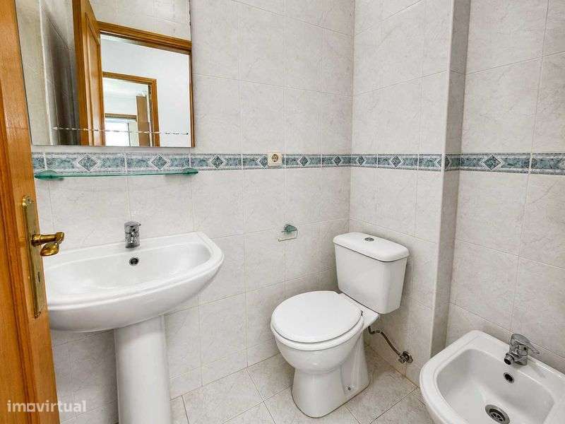 Venda apartamento T2 Canidelo- 900 metros praia-10