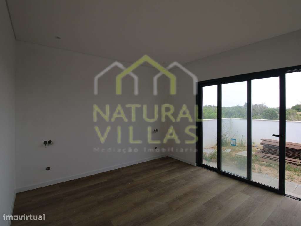 Moradia T3 em Construção, Armação de Pêra - Grande imagem: 5/19