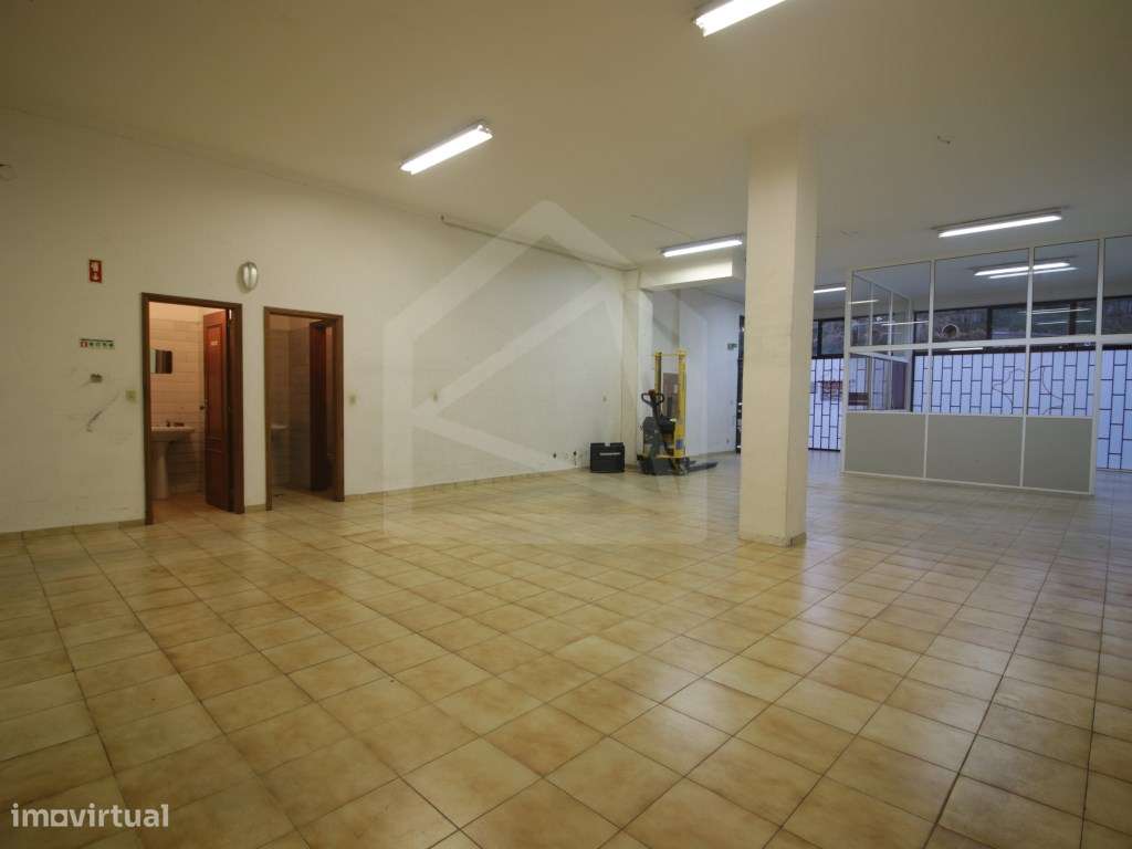 Loja em São João da Madeira - Grande imagem: 4/11