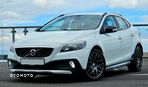 Volvo V40 CC D3 Momentum - 1