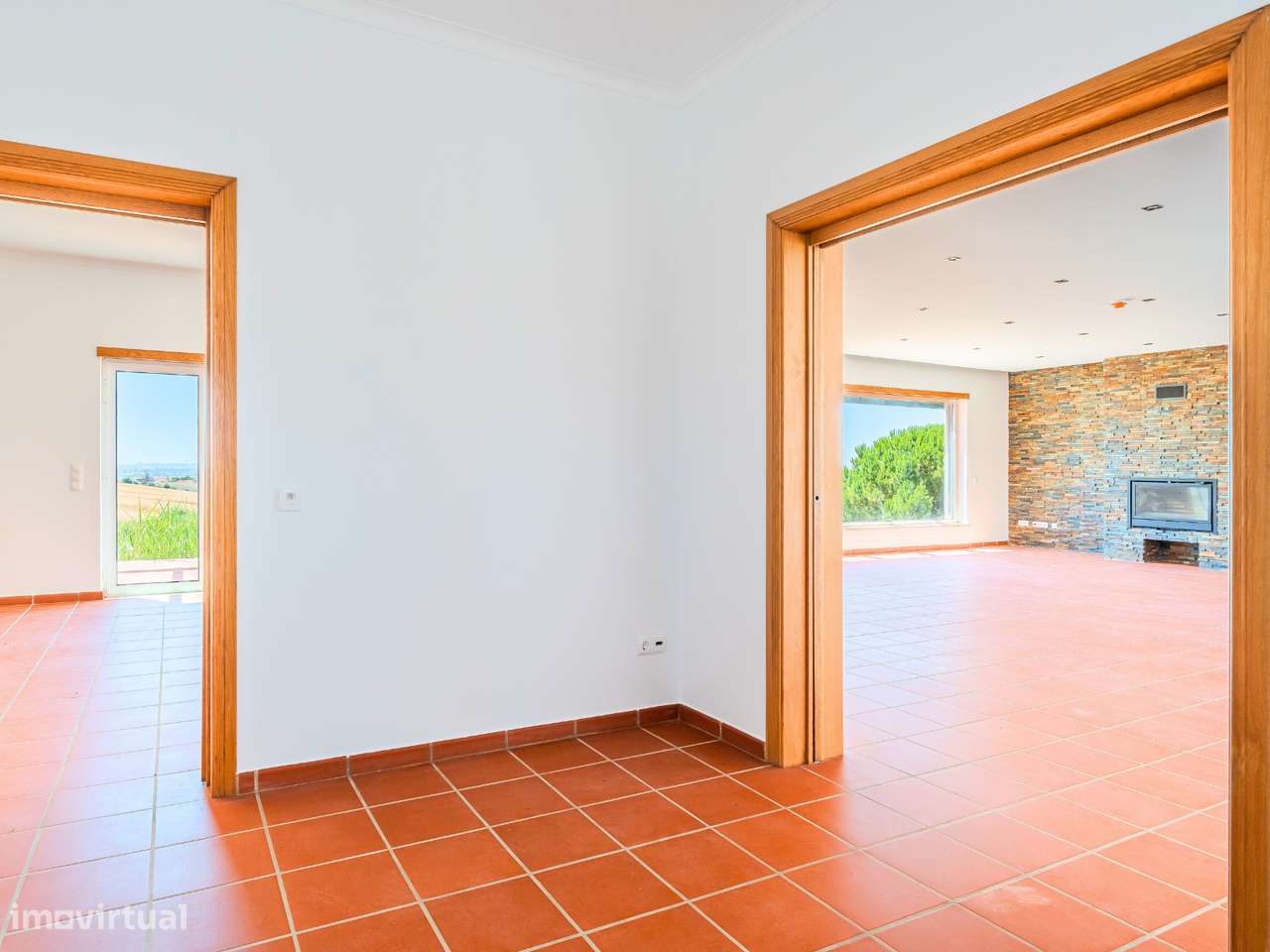 Moradia T4 inserida em propriedade com 9.680 m²-32