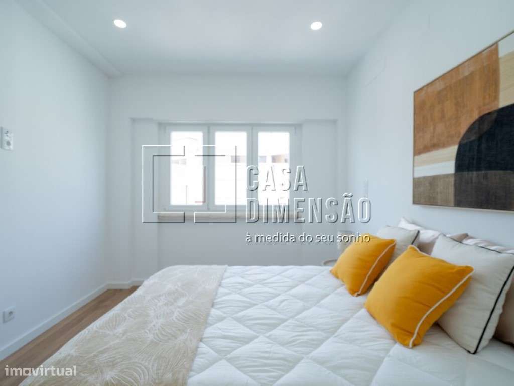 Apartamento T3 em Benfica com arrecadação, Totalmente Mobilado e Pr...-14