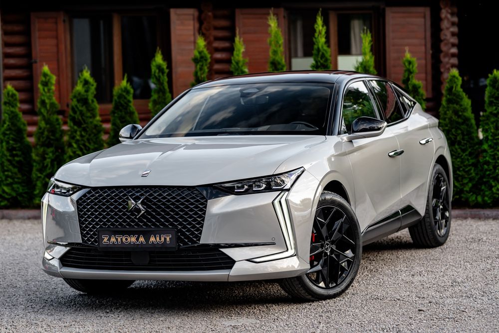 DS DS4 II 1.6 E-Tense Performance Line 2022