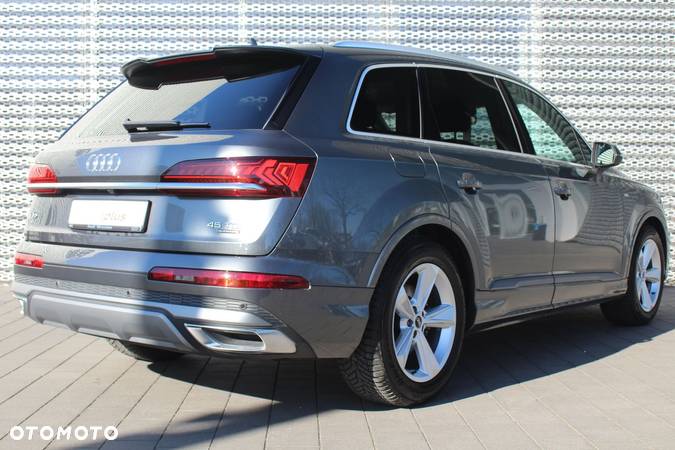 Audi Q7 - 10