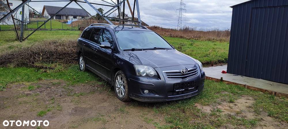 Toyota Avensis 2.2 D-4D Prestige - 1