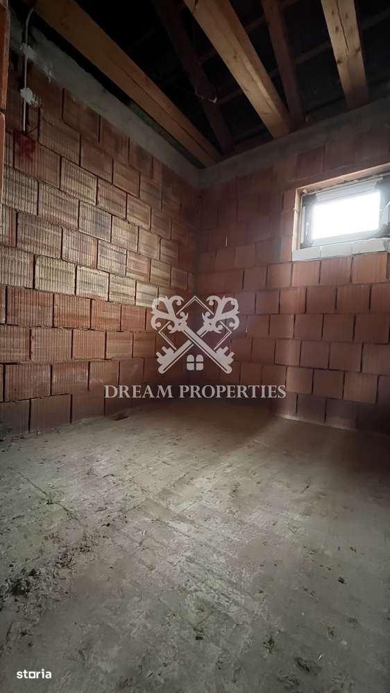 Duplex de vanzare 4 camere, 2 bai, teren 240 mp, intrare Chinteni - Imagine principală: 5/11