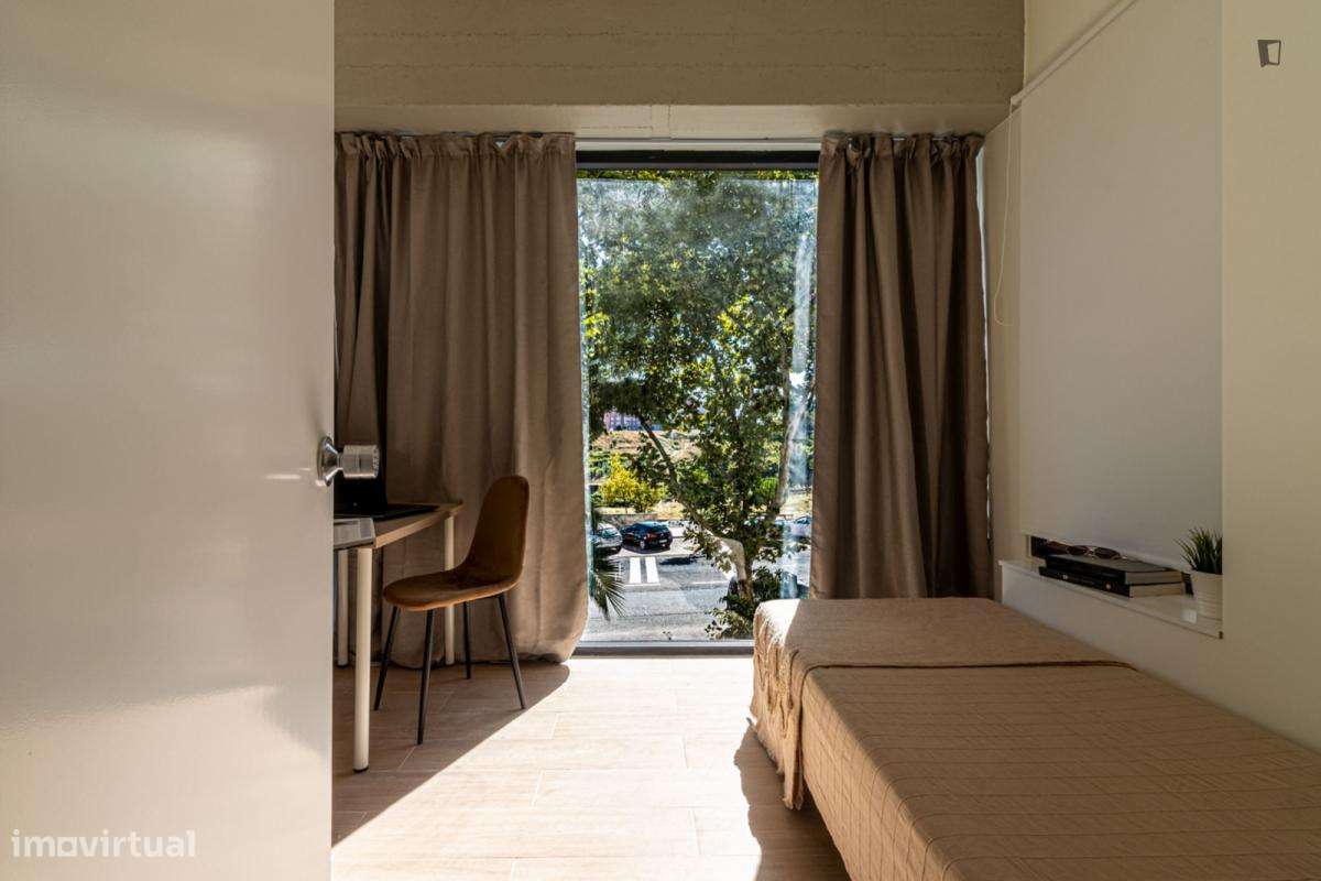 Quarto - localizado em Chelas Lisbon - Grande imagem: 2/28