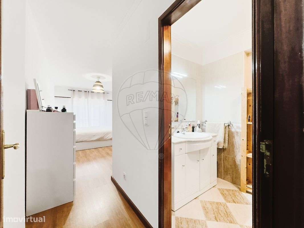 Apartamento T3 à venda em Sintra-15
