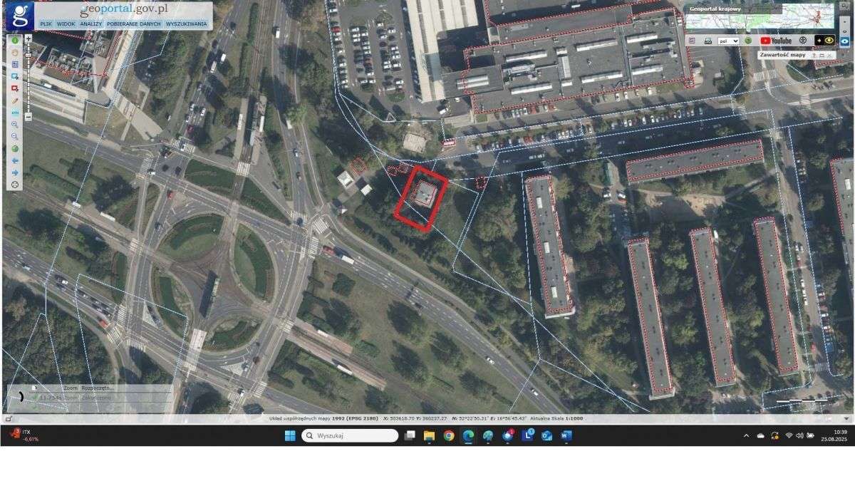 Dom wielorodzinny na sprzedaż-0