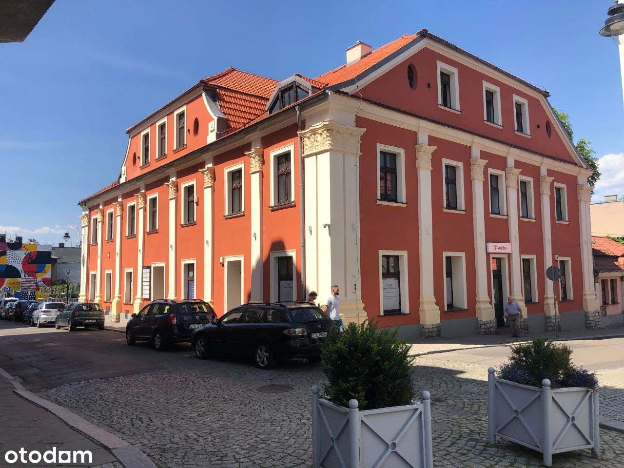 Rynek  lokal pod dzialalnosc handlowo uslugowa