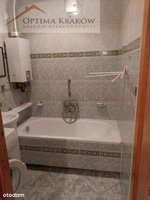 2 pokoje/51,50m2/piwnica/os.Teatralne.-8