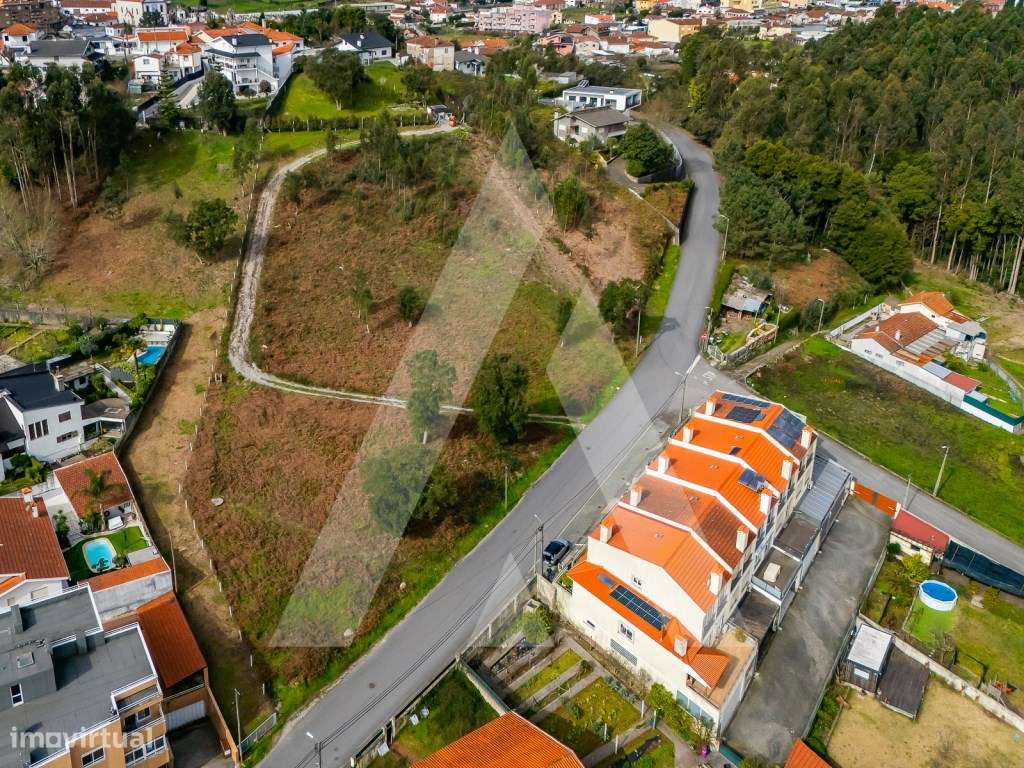 Terreno para Construção em Altura - Fiães (Centro)-7