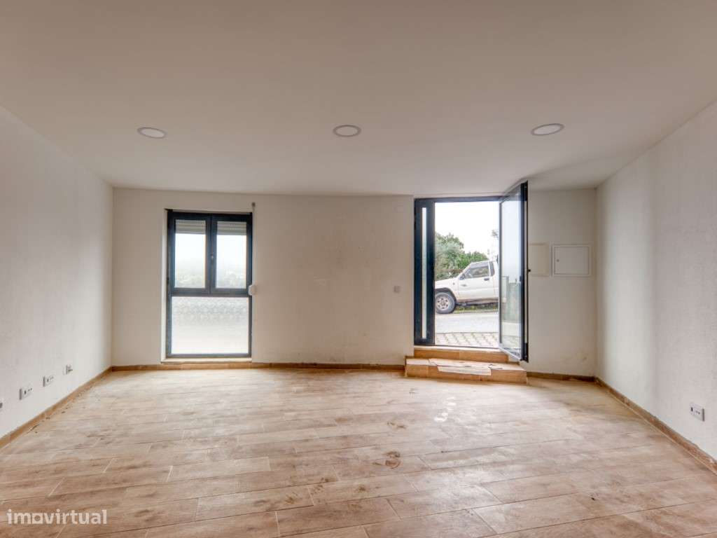 Apartamento T2 Remodelado - Rés do Chão | Mação-5