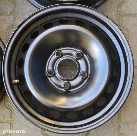 FELGA STALOWA RENAULT 5x114,3 6J15 ET 35 F-175 - 1