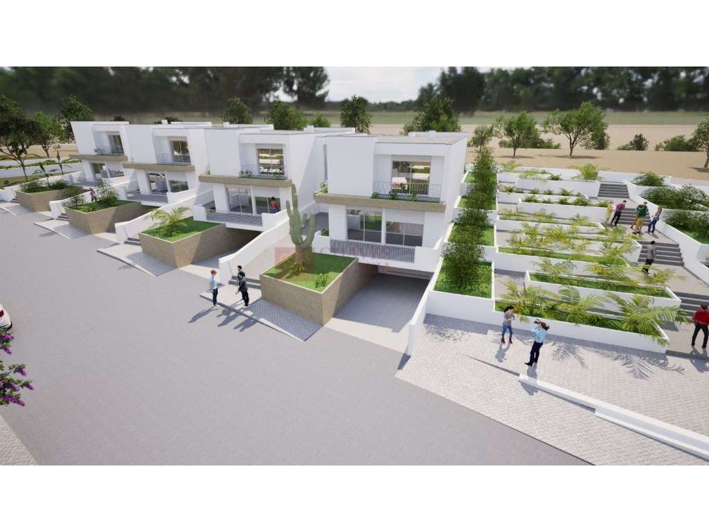 Moradia T4 Exclusiva em Condomínio Privado com Piscina | Junto a Mafra-16