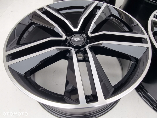 FORD MUSTANG 5x114,3 19 ET45 - 5