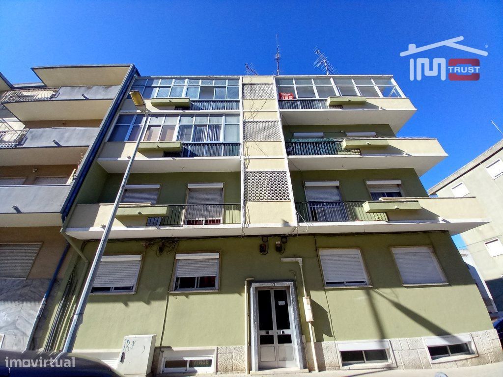 Apartamento T3 c/ Marquize - Fogueteiro