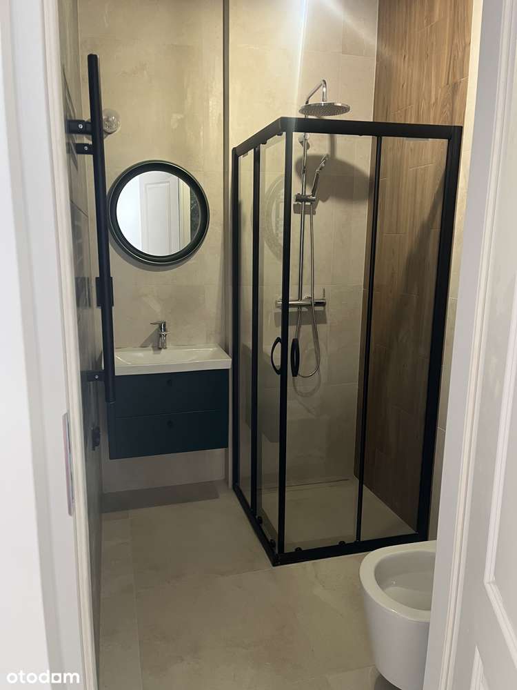 Nowy Apartament  w Centrum , 2 pokoje , Balkon, Piwnica , Parking-9