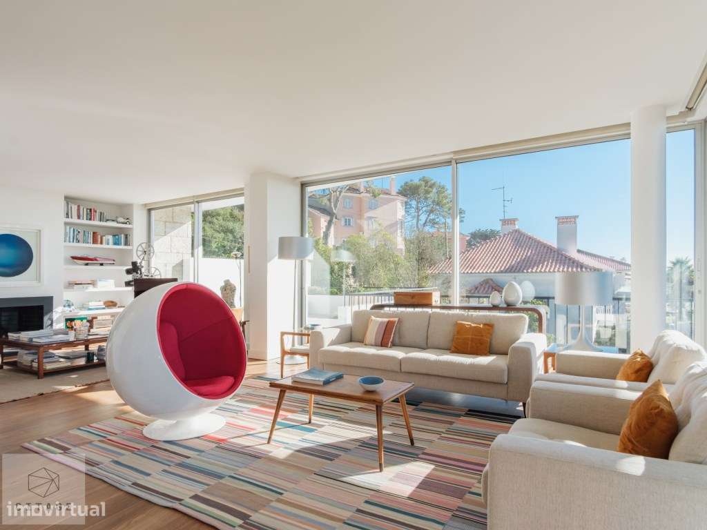 Moradia com vista mar no centro do Estoril-10