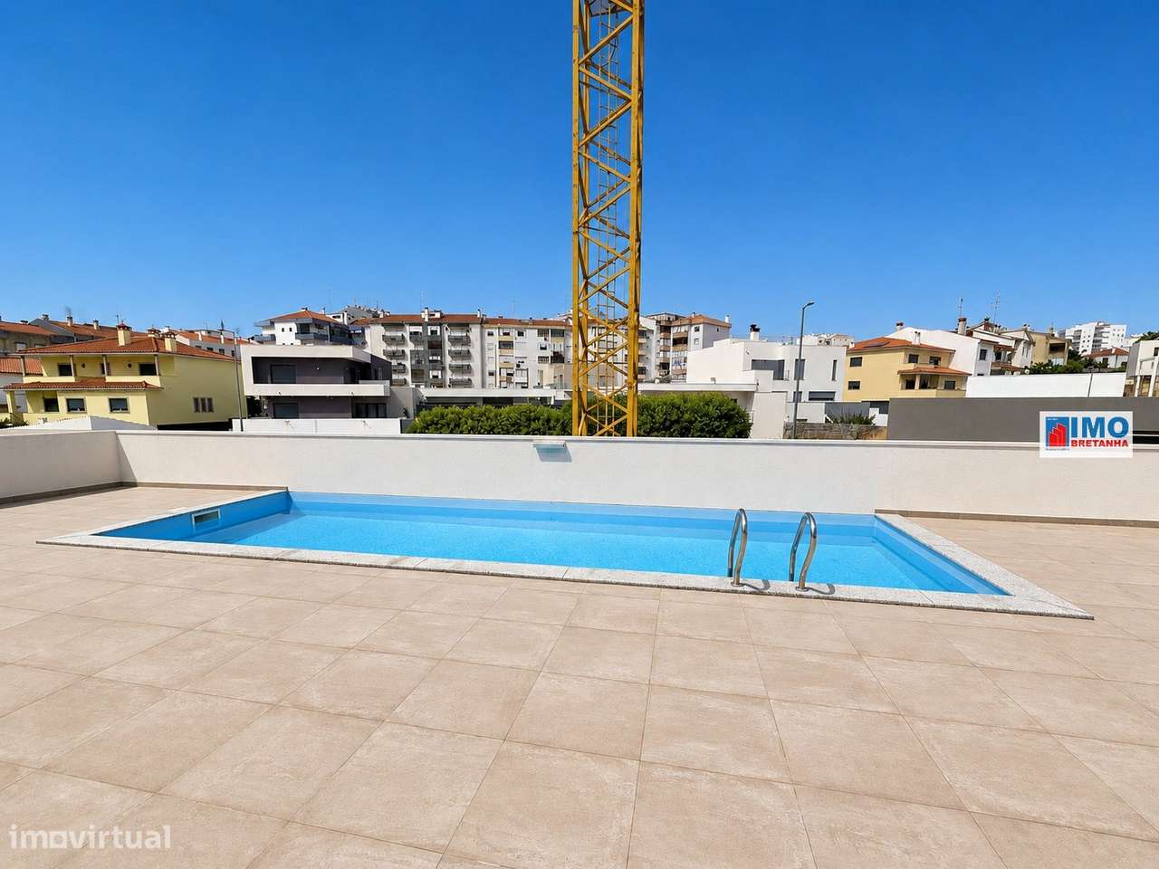 T2 com Terraço, Piscina e Garagem Dupla | Quinta da Carapalha-10