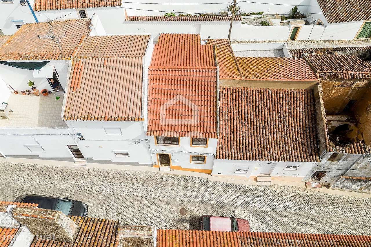 Moradia T1 Moderna e Renovada c/ Varanda | Portel-23