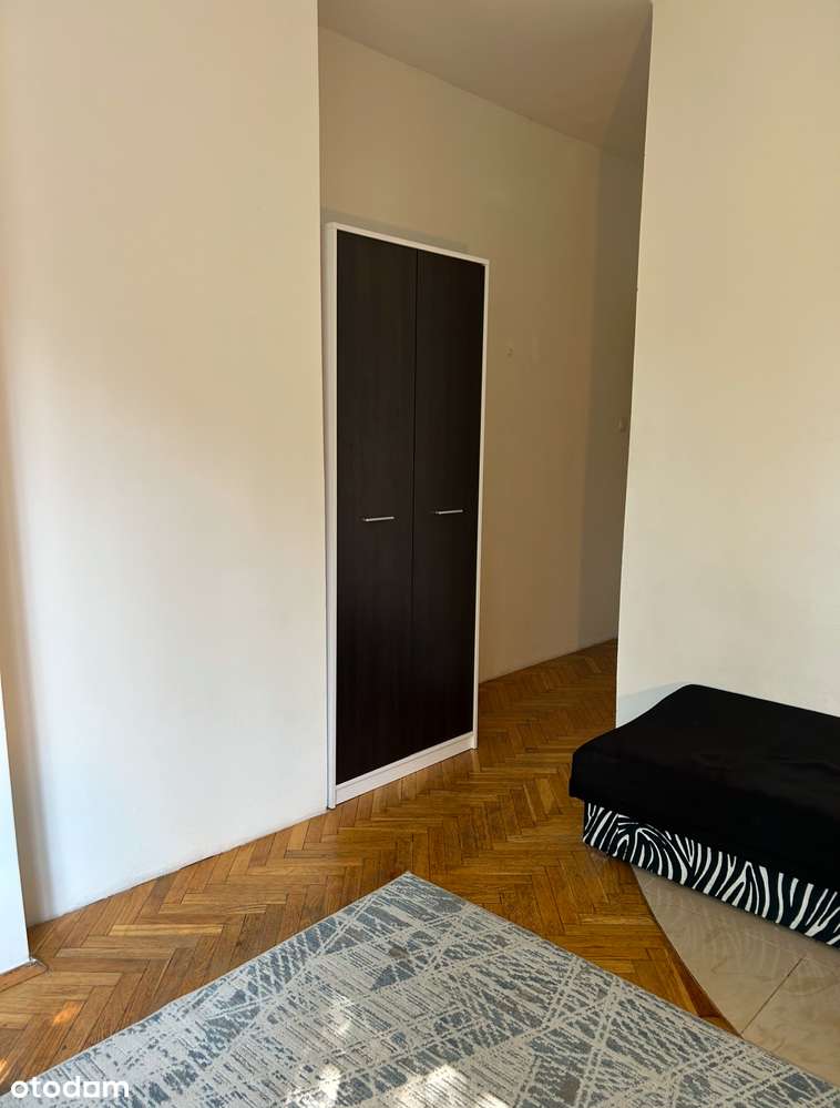 Przestronny pokój na Starym Mieście z pełnym wyposażeniem - Pełny obrazek: 4/10