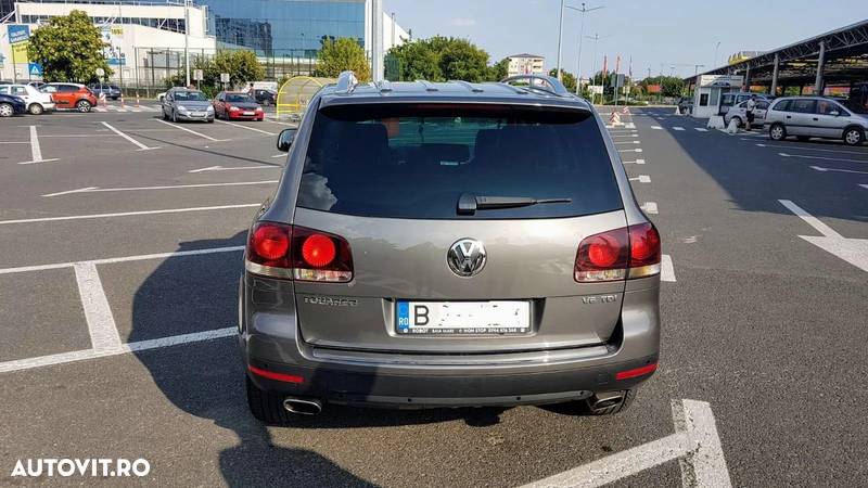 Volkswagen Touareg 3.0 V6 TDI DPF Tipt. Individual - 10