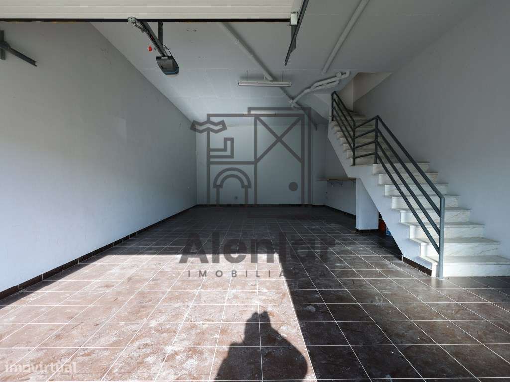 Moradia V3 localizada na freguesia da Carnota, em Alenquer.-27