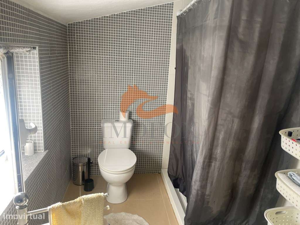 Casa com 2 quartos e jardim nas Corgas, Pomares - Arganil-13