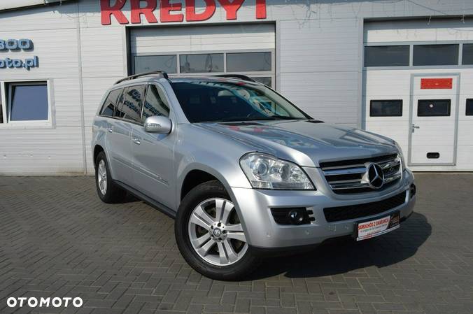 Mercedes-Benz GL - 9